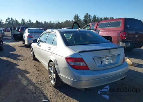2010 Mercedes-Benz C 300 Luxury 4Matic/Sport 4Matic from USA, damaged, VIN WDDGF8BB6AF408694